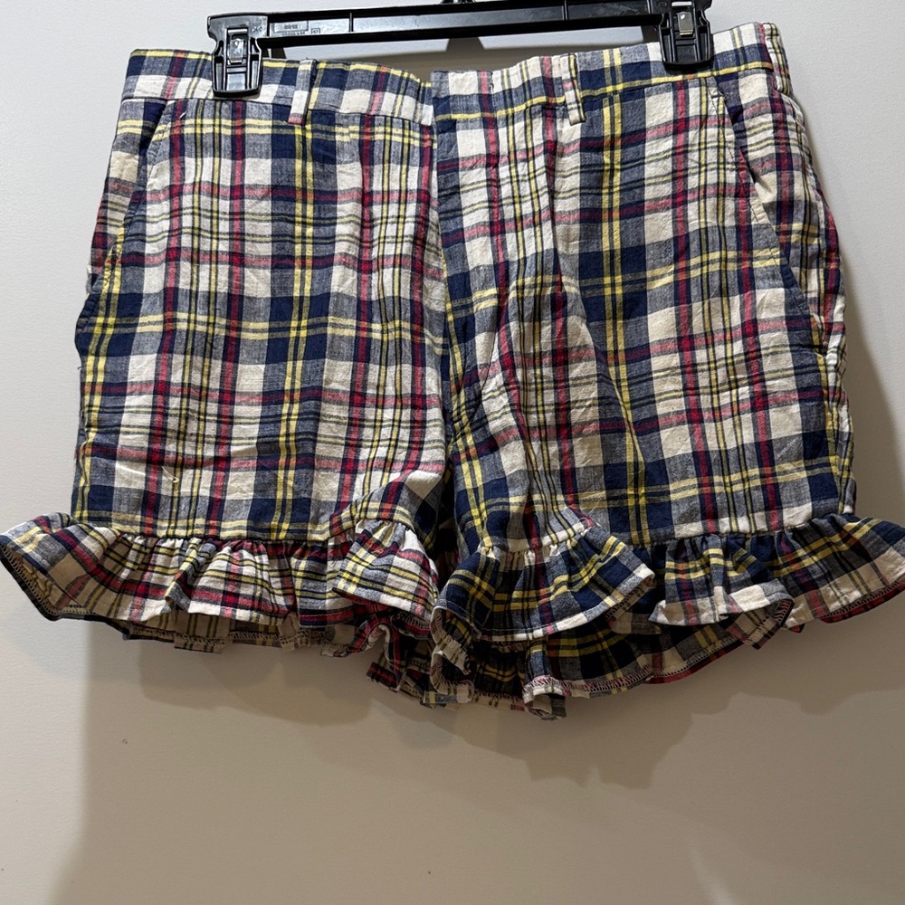 NWT Plaid Ruffle Hem Shorts